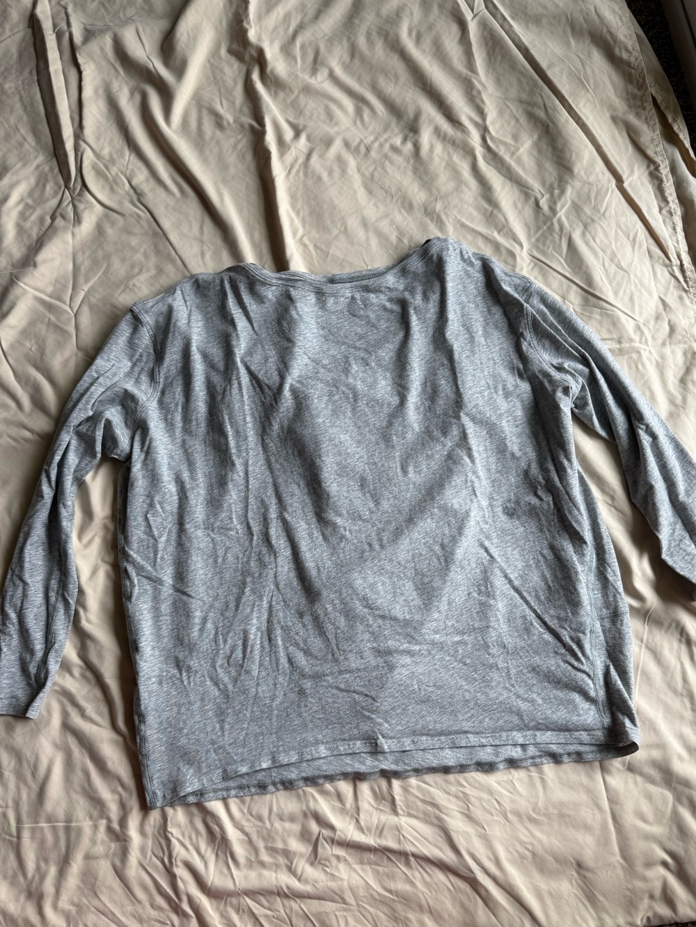 lululemon athletica Heather Gray Long Sleeve Top